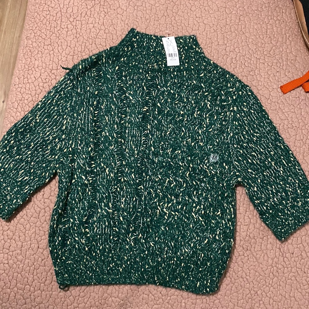 NY&C BNWT knitted green gold woman’s sweater